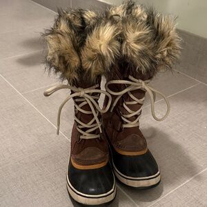 Sorel Fur Lined Winter Boots